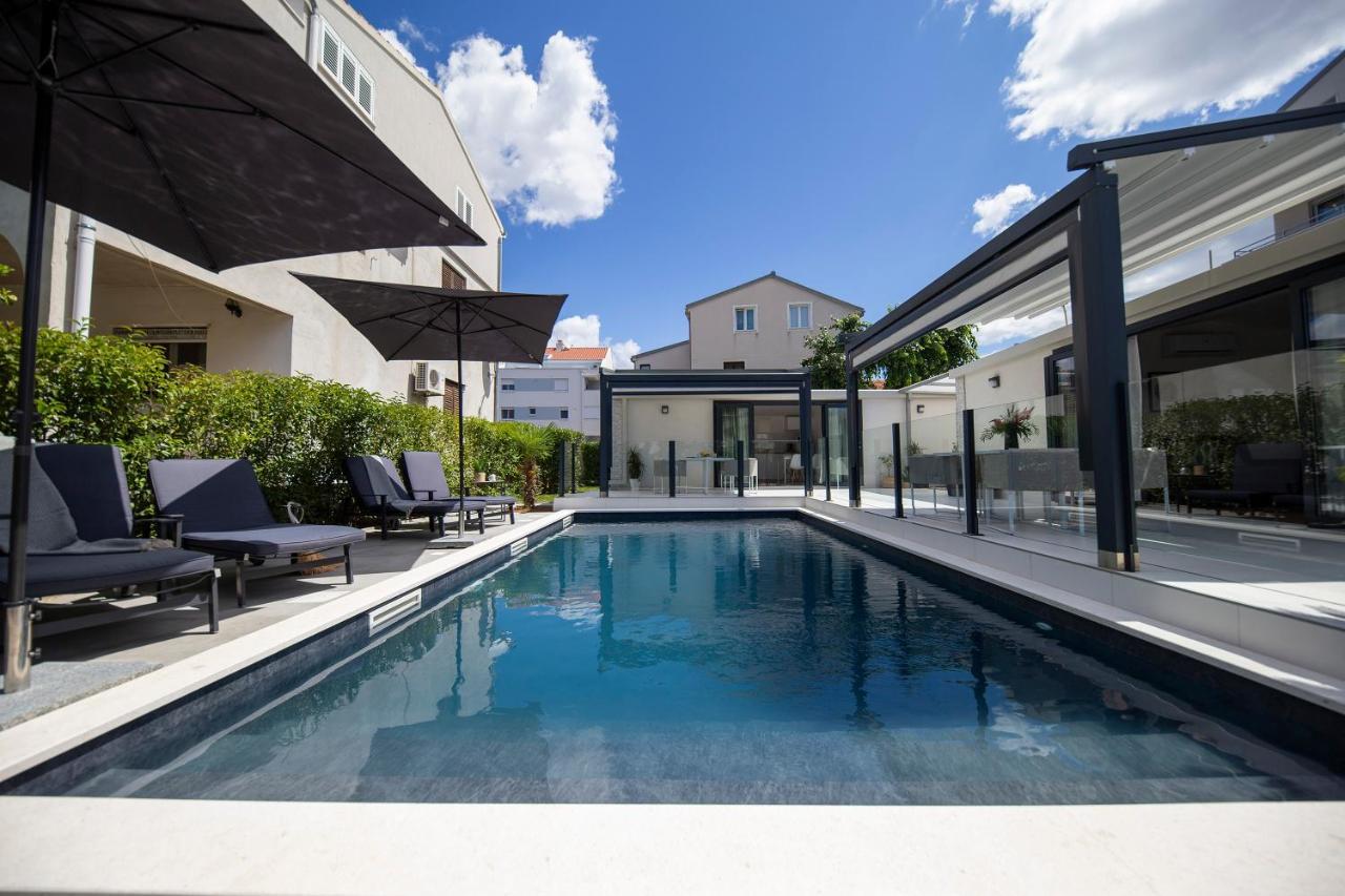 First Apartment Zadar Exterior photo