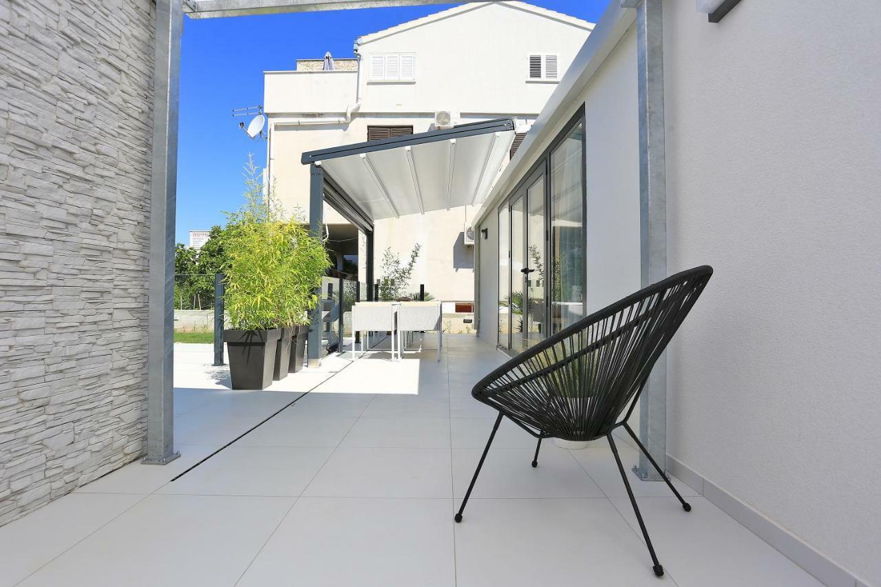 First Apartment Zadar Exterior photo